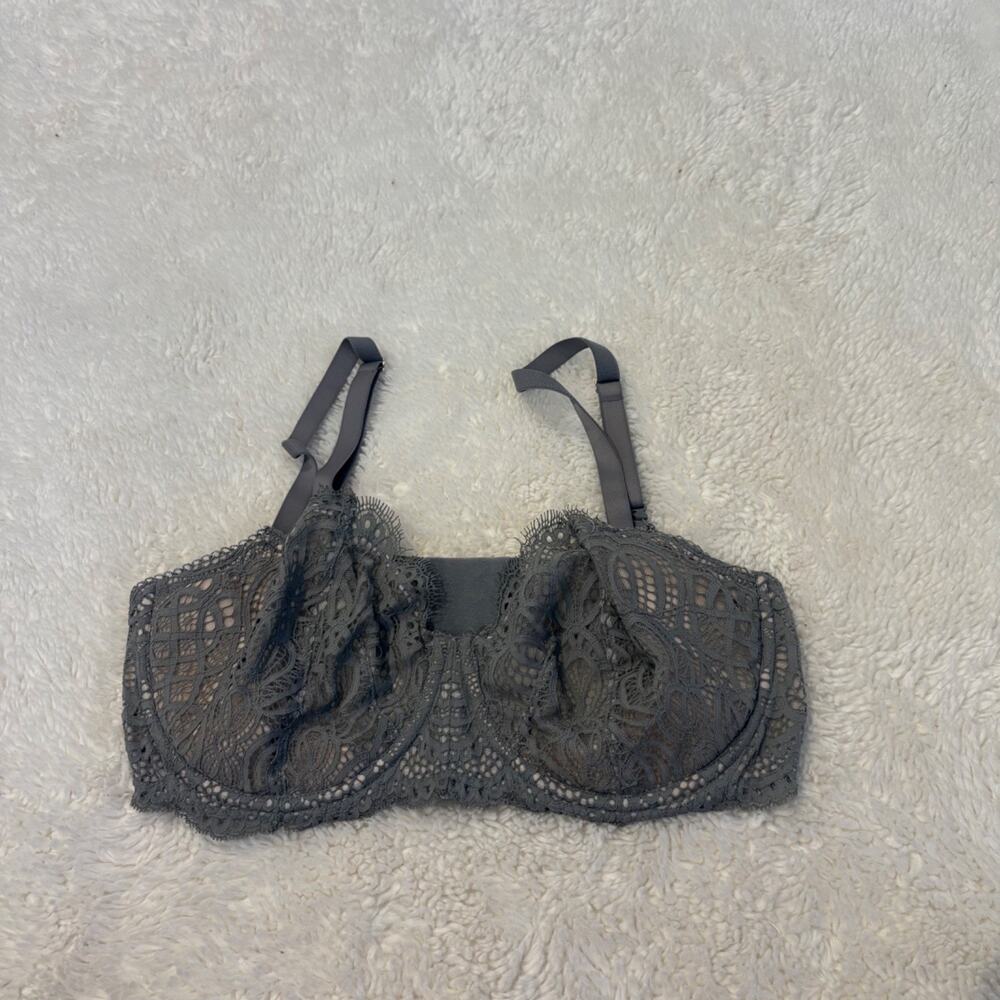 Victoria Secret Womens Underwire Bra Lace in Grey Sexy Soft Lingerie Sz 38DDD